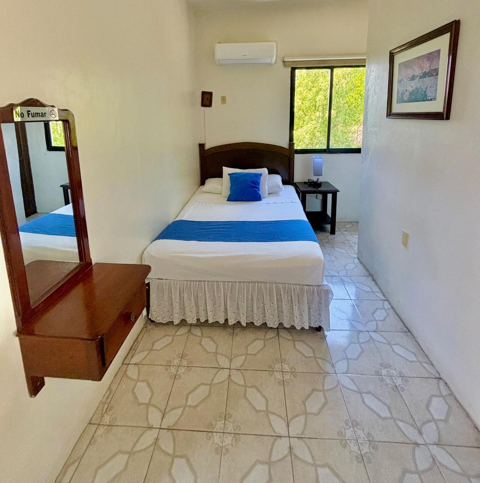 Hotel Casa Blanca Tlacotalpan Extérieur photo