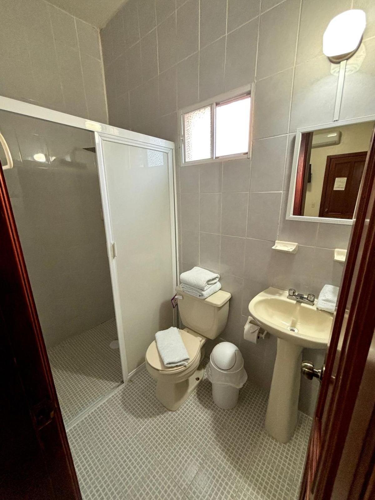 Hotel Casa Blanca Tlacotalpan Extérieur photo