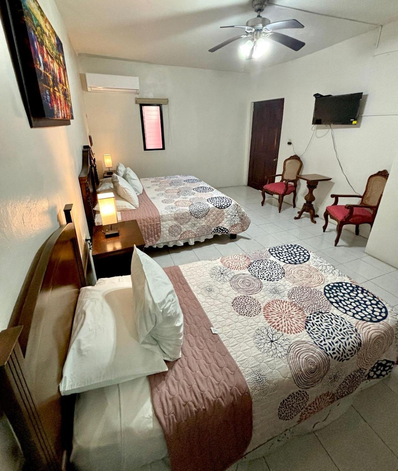 Hotel Casa Blanca Tlacotalpan Extérieur photo