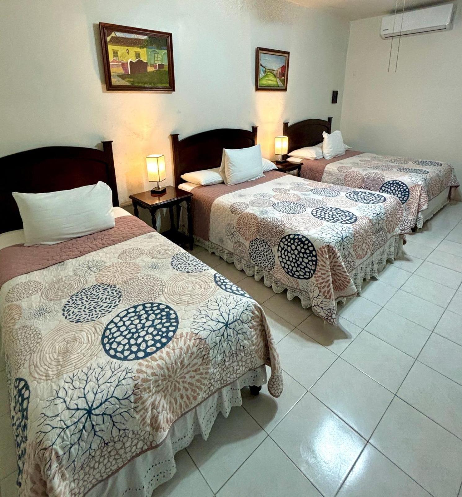 Hotel Casa Blanca Tlacotalpan Extérieur photo